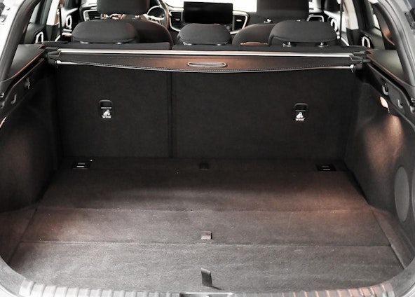 Vehicle image 14 Vehicle image 14