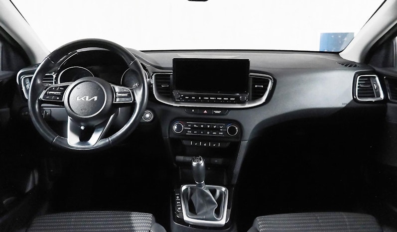 Vehicle image KIA CEED