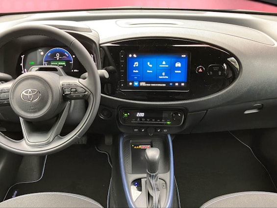 Vehicle image 11 Vehicle image 11