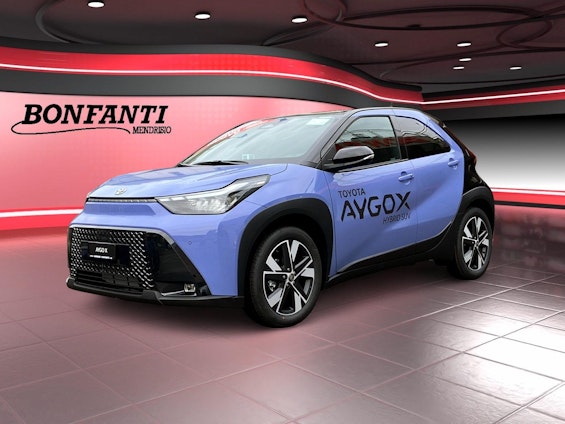 First vehicle image First vehicle image