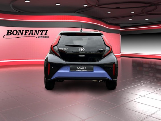 Vehicle image 5 Vehicle image 5