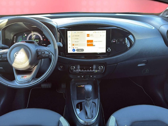 Vehicle image 12 Vehicle image 12