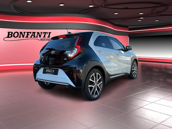 Vehicle image 7 Vehicle image 7