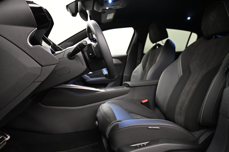 Vehicle image PEUGEOT 308