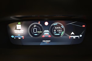 Vehicle image PEUGEOT 308 1.6 PHEV 195 GT