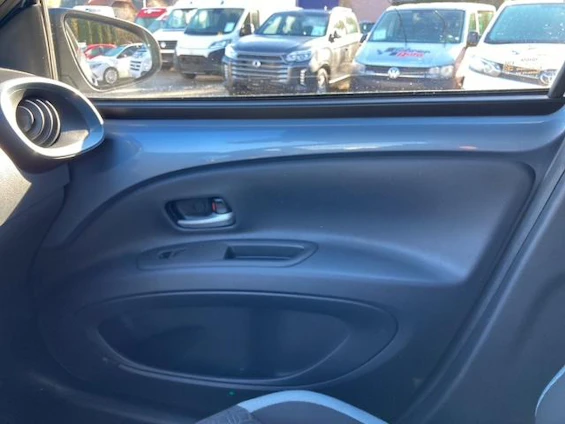 Fahrzeugbild 14 Fahrzeugbild 14