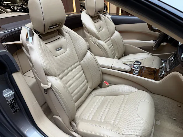 Mercedes-Benz SL 63 V8 AMG Cabriolet