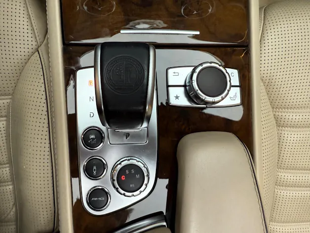 Mercedes-Benz SL 63 V8 AMG Cabriolet