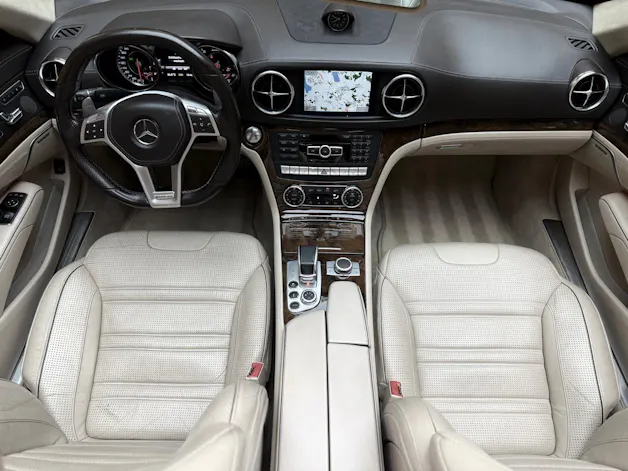 Mercedes-Benz SL 63 V8 AMG Cabriolet