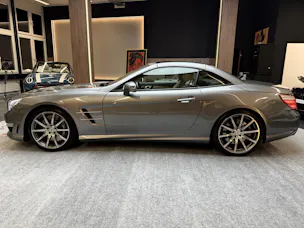 Mercedes-Benz SL 63 V8 AMG Cabriolet
