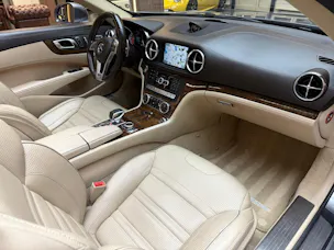 Mercedes-Benz SL 63 V8 AMG Cabriolet