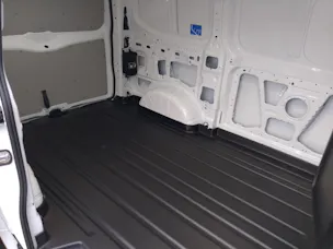 Ford E-Transit Custom Van 320 L1 Trend
