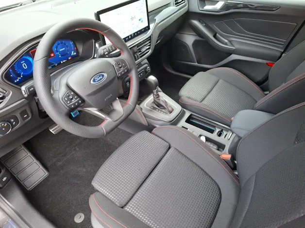Ford Focus Station Wagon 1.0i EcoB Hybrid 155 ST-Line X