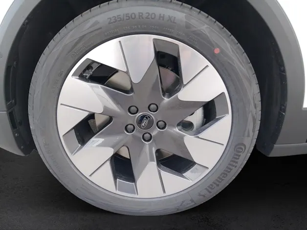 Ford Explorer Extended Range Premium AWD