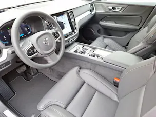 Volvo V60 Cross Country 2.0 B4 Ultimate AWD