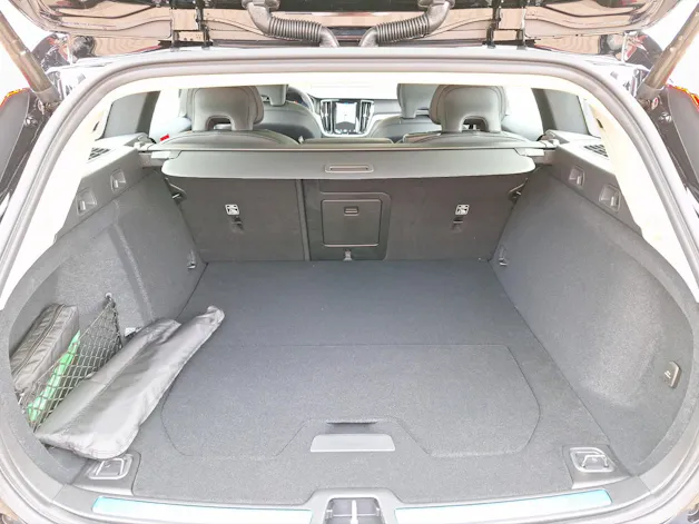 Volvo V60 Cross Country 2.0 B4 Ultimate AWD