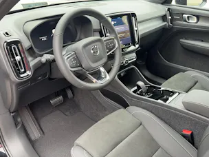 Volvo EX40 E80 Twin Ultimate AWD