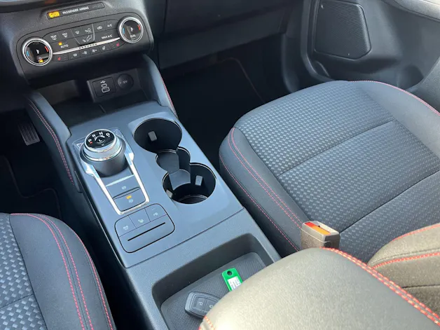 Ford Kuga 2.5 Hybrid ST-Line 4x4