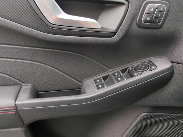 Ford Kuga 2.5 Hybrid ST-Line X 4x4