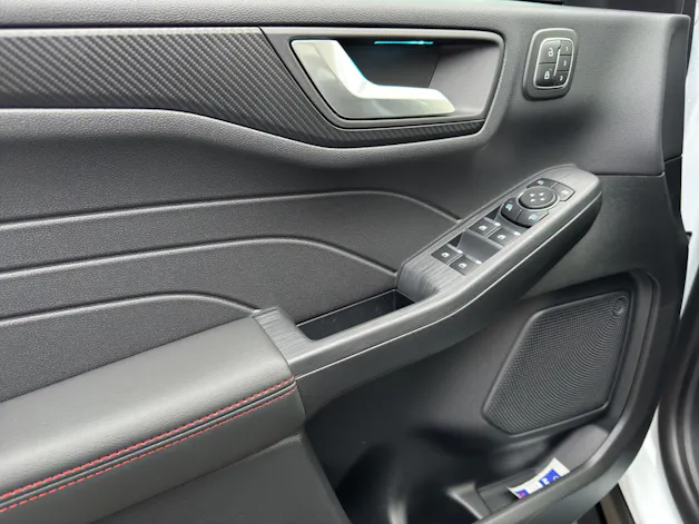 Ford Kuga 2.5 Hybrid ST-Line X 4x4