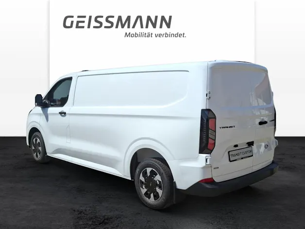 Ford Transit Custom Van 320 L2 2.5 Duratec 233 Trend PHEV