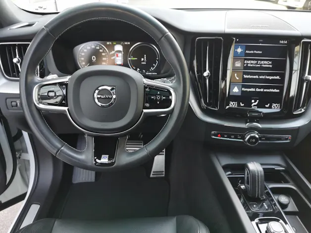 Volvo XC60 2.0 T8 TE R-Design eAWD