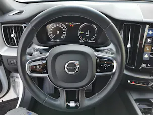 Volvo XC60 2.0 T8 TE R-Design eAWD