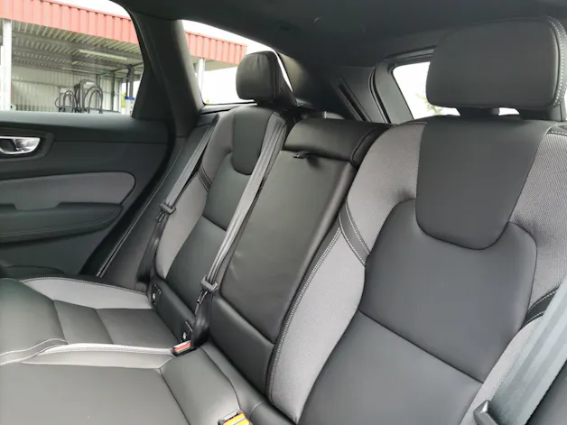 Volvo XC60 2.0 T8 TE Black Edition eAWD