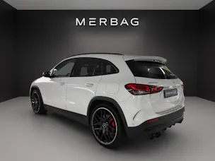 Mercedes-Benz GLA 45 S AMG 4Matic+ 8G-Speedshift DCT