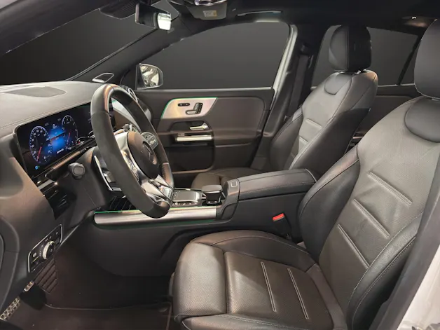 Mercedes-Benz GLA 45 S AMG 4Matic+ 8G-Speedshift DCT