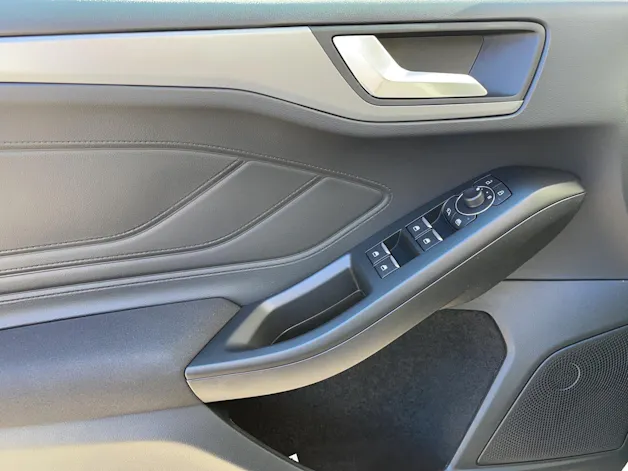 Ford Focus 1.0i EcoB Hybrid 155 ST-Line Style