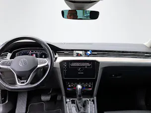 VW Passat Variant 2.0 TSI Elegance DSG 4m