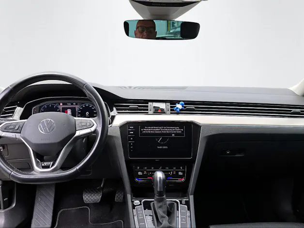VW Passat Variant 2.0 TSI Elegance DSG 4m