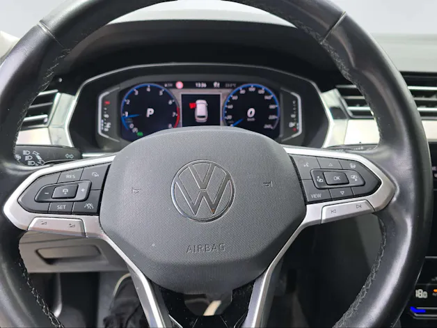 VW Passat Variant 2.0 TSI Elegance DSG 4m