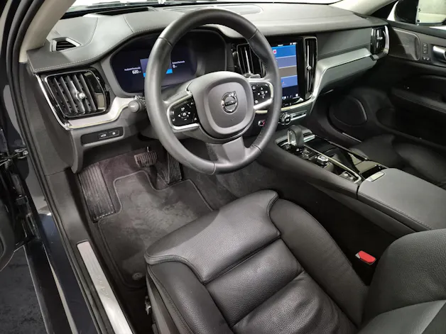 Volvo V60 2.0 T8 TE Ultra Dark eAWD