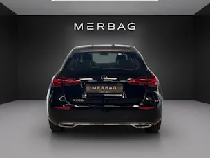 Mercedes-Benz A 200 7G-DCT