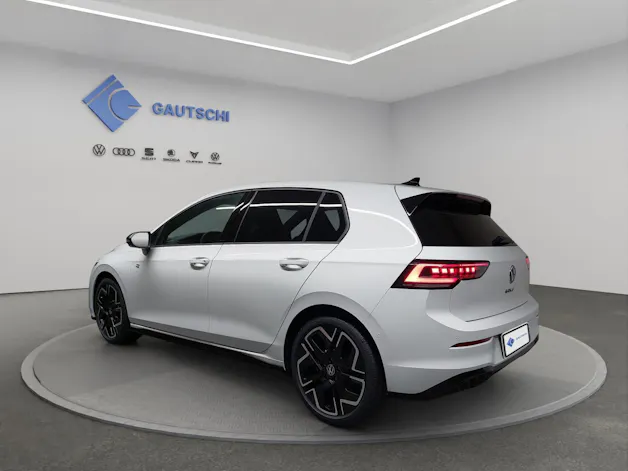 VW VW Golf R-Line