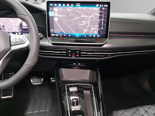 VW VW Golf R-Line