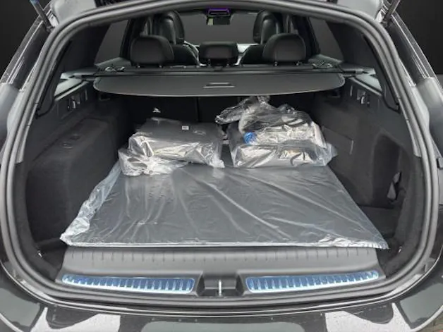 Mercedes-Benz C 300de T EQ Hybrid 4M