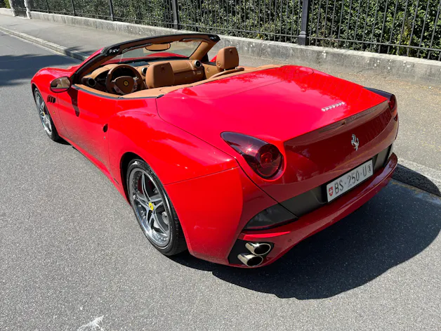 Ferrari California 4.3 V8