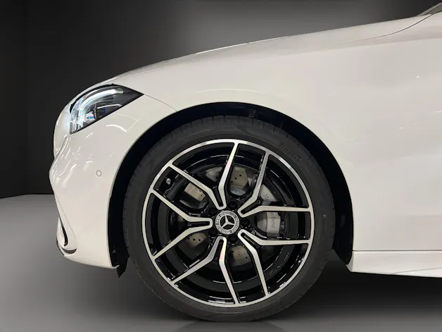 Mercedes-Benz C 300 T 4 Matic