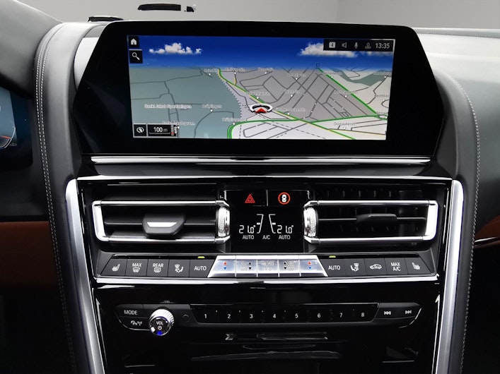 Vehicle image BMW 8 SERIES