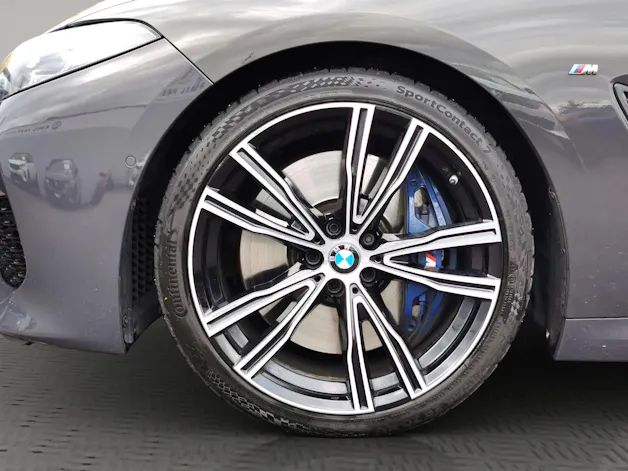 BMW M850i xDrive Coupé