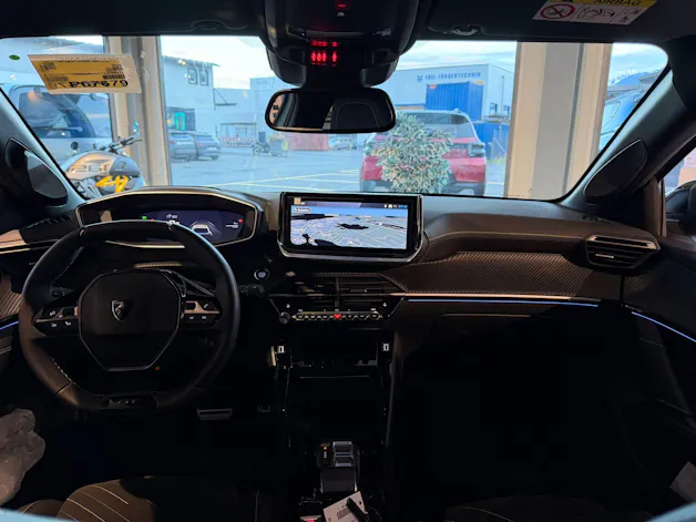 Peugeot 208 1.2 Hybrid 145 GT