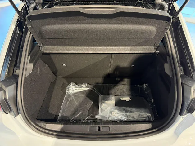 Peugeot 208 1.2 Hybrid 145 GT