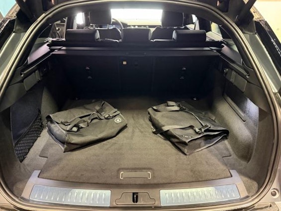 Vehicle image 7 Vehicle image 7