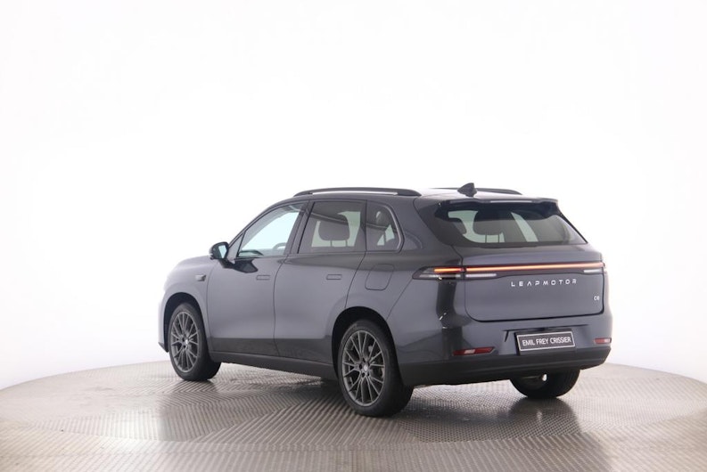 Vehicle image LEAPMOTOR C10