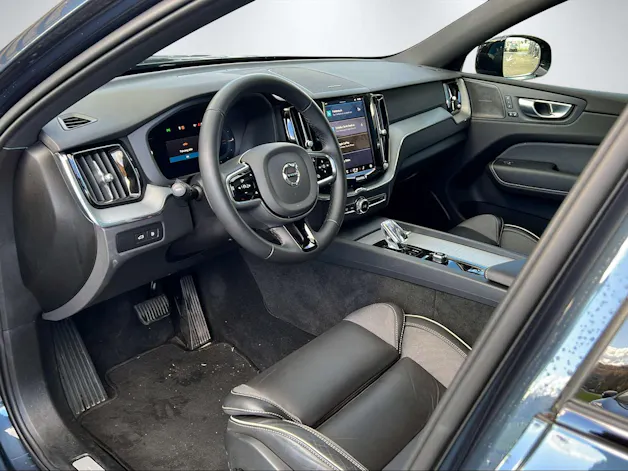 Volvo XC60 2.0 T8 TE Plus Dark eAWD