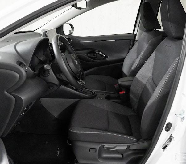 Vehicle image TOYOTA YARIS