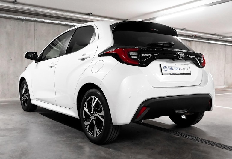 Vehicle image TOYOTA YARIS